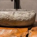 וילה Charming & Authentic Stone House La Brugna בורגו ואל די טארו