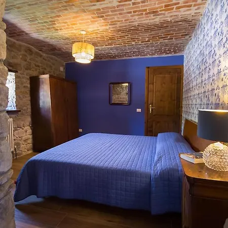 ヴィラ Charming & Authentic Stone House La Brugna ボルゴ・ヴァル・ディ・ターロ