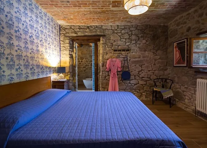 Charming & Authentic Stone House La Brugna ボルゴ・ヴァル・ディ・ターロ